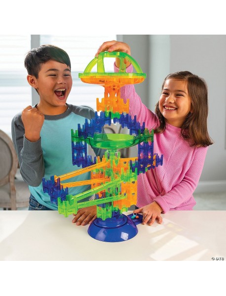 Q-BA-MAZE 2.0: Super sacīkšu labirinta veidotājs