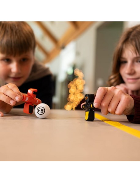 Jaunā galda futbola spēlētāju paaudze — FOOSBOTS TANGA Jaunā galda futbola spēlētāju paaudze — FOOSBOTS TANGA